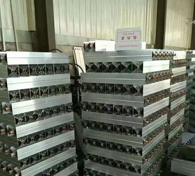 铜铝散热器车间